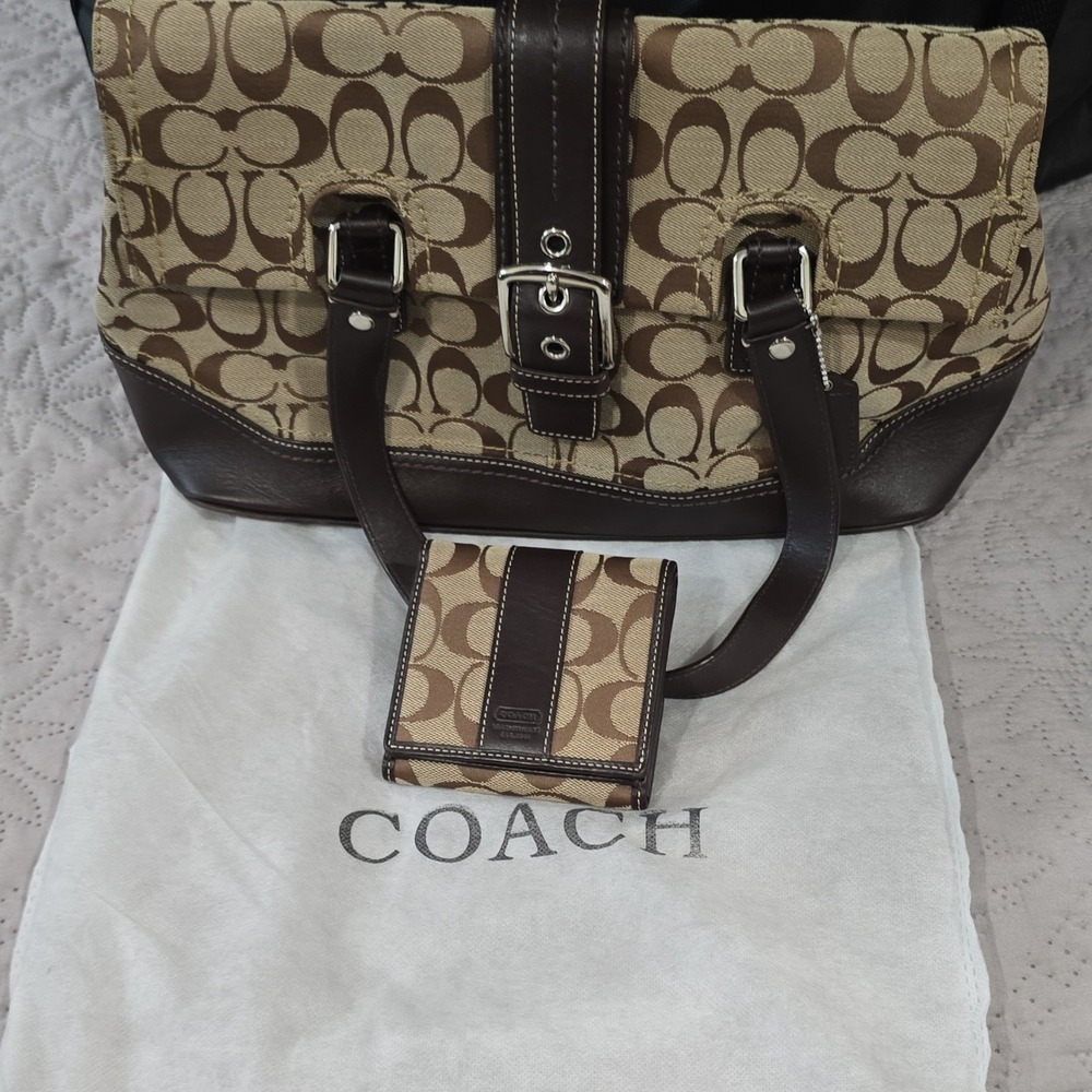 Coach Soho Buckle Flap Satchel F10929 + Matching Wallet + Dust Bag Set Jacquard